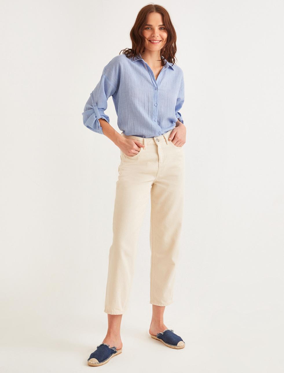 Bayan Ekru Kısa Paça Mom Fit Denim Pantolon