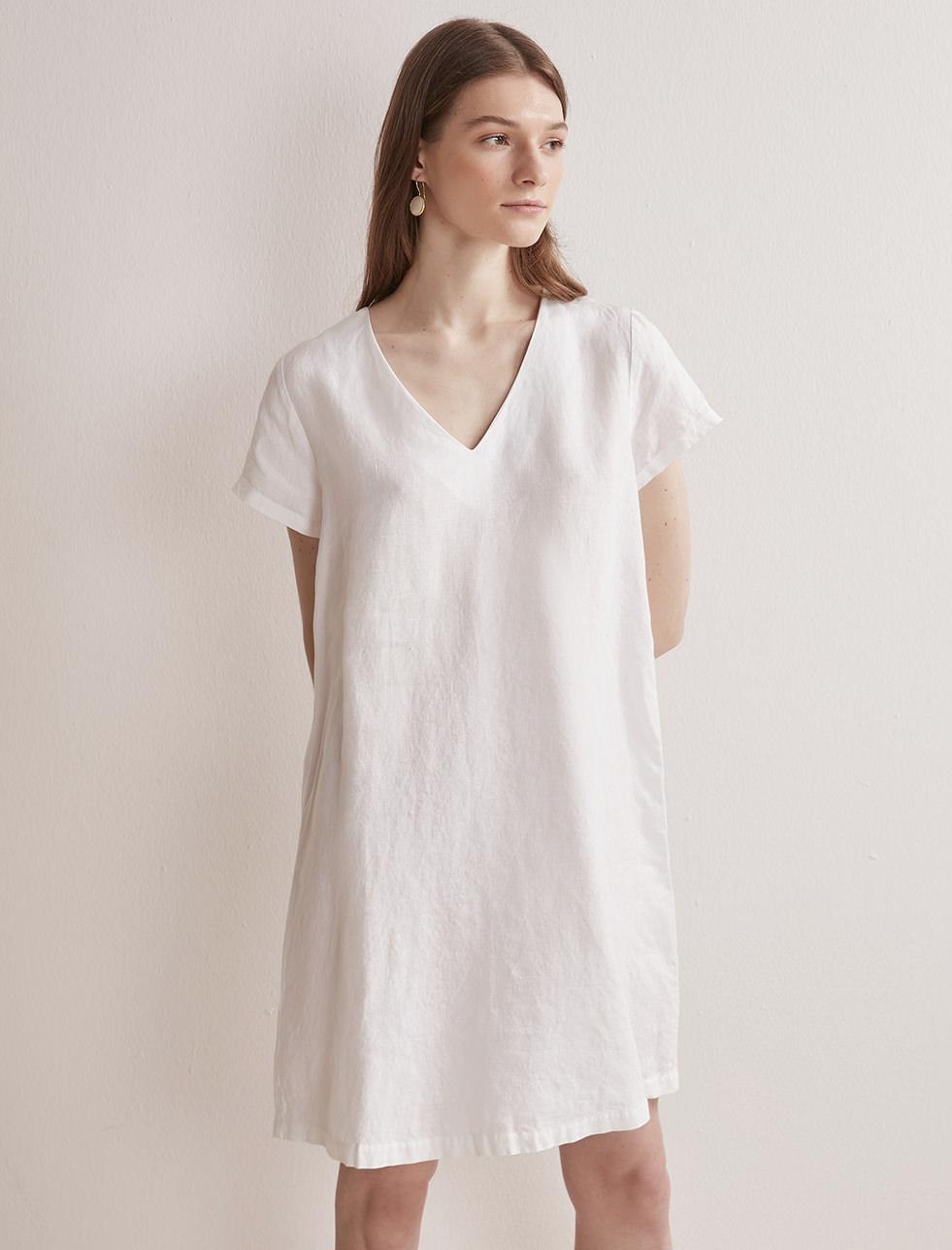 Bayan Beyaz V Yaka Kısa Kollu Mini Keten Elbise