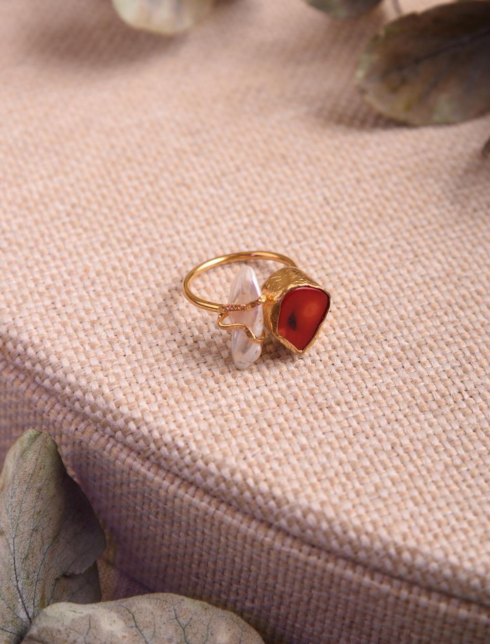 Bayan Karışık Taşlı Yüzük