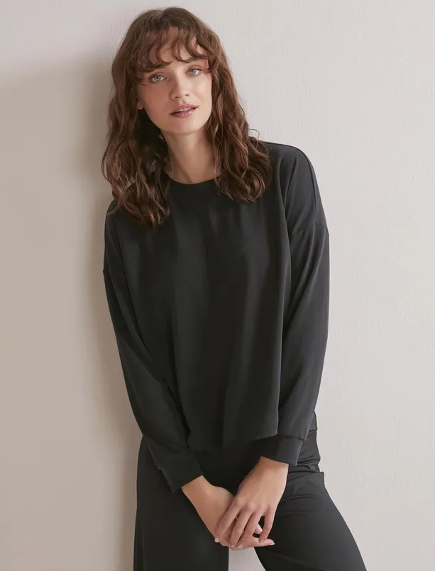 Women Black Loose Fit Long Sleeve Casual Crew Neck Sweatshirt
