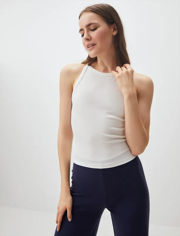 Women White Halter Neck Sleeveless Basic Tank Top