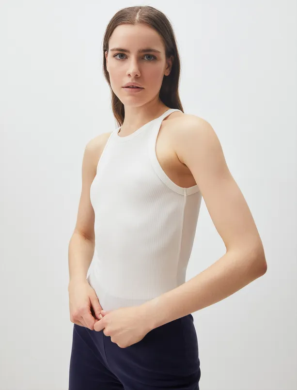 Women White Halter Neck Sleeveless Basic Tank Top