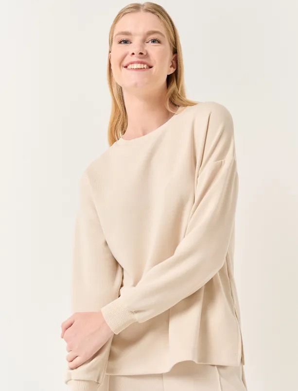 Bayan Bej Uzun Kollu Oversize Bisiklet Yaka Sweatshirt