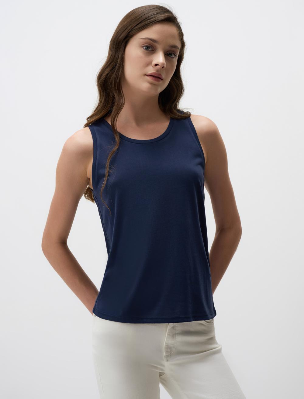 U Yaka Kolsuz Basic Örme Atlet