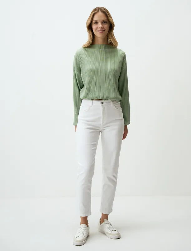 Women Green Boat Neck Relaxed Fit Line Patterned Knitted Blouse
