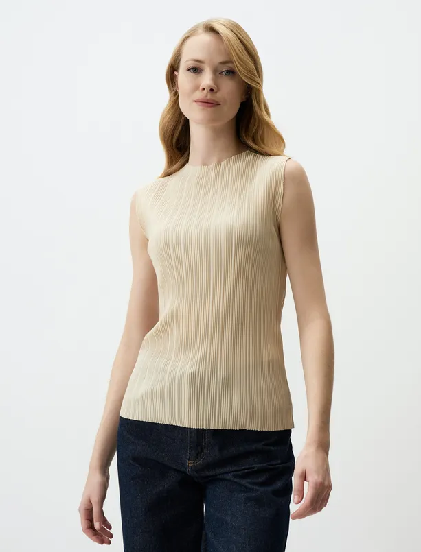 Women Ecru Crew Neck Slim Fit Line Patterned Sleeveless Blouse
