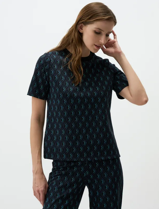 Women Dark Blue Crew Neck Relaxed Fit Patterned Knitted Blouse
