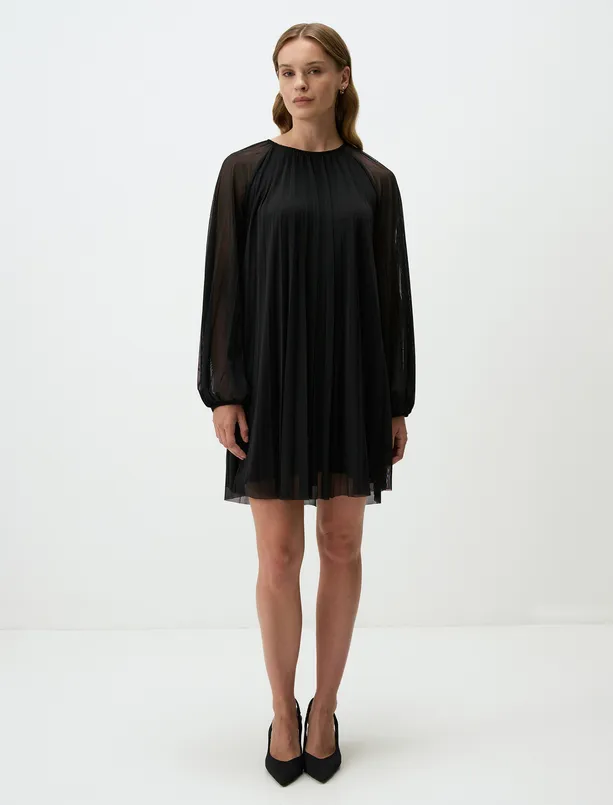 Women Black Round Neck Pleated Mini Dress