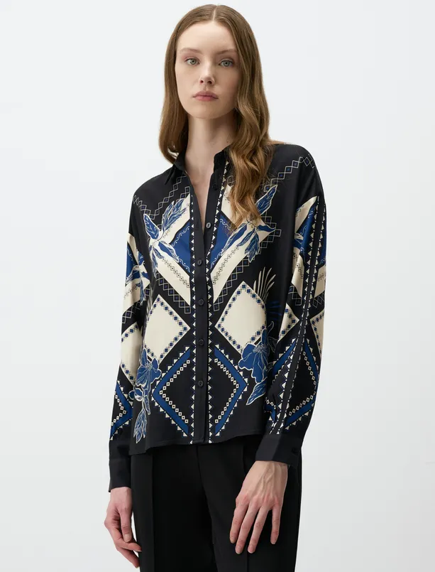 Women  Long Sleeve Geometric Patterned Woven Shirt