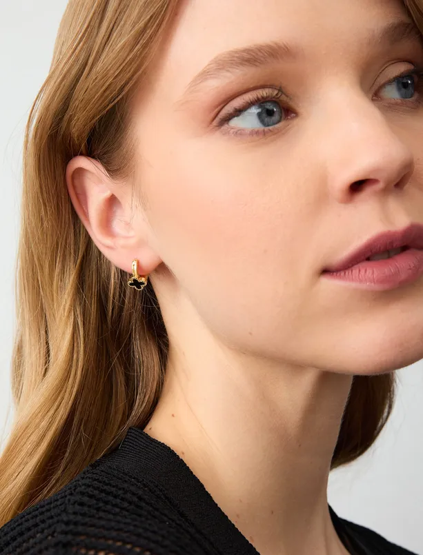 Bayan Siyah Yonca Figürlü Mini Halka Küpe