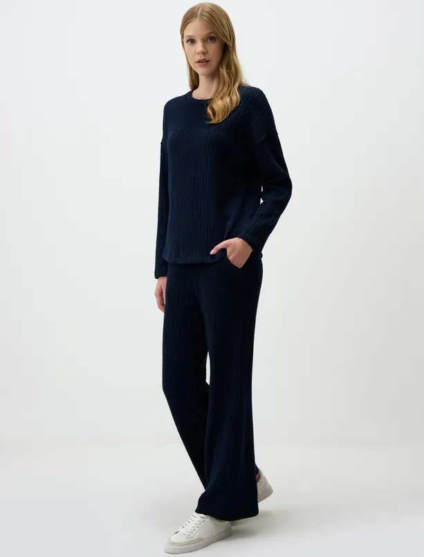 Women Dark Blue High Waist Wide Leg Relaxed Fit Knitted Pants