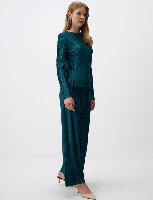 Petrol Mavisi Trendi