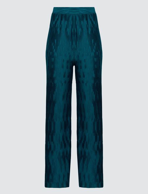 Petrol Mavisi Trendi