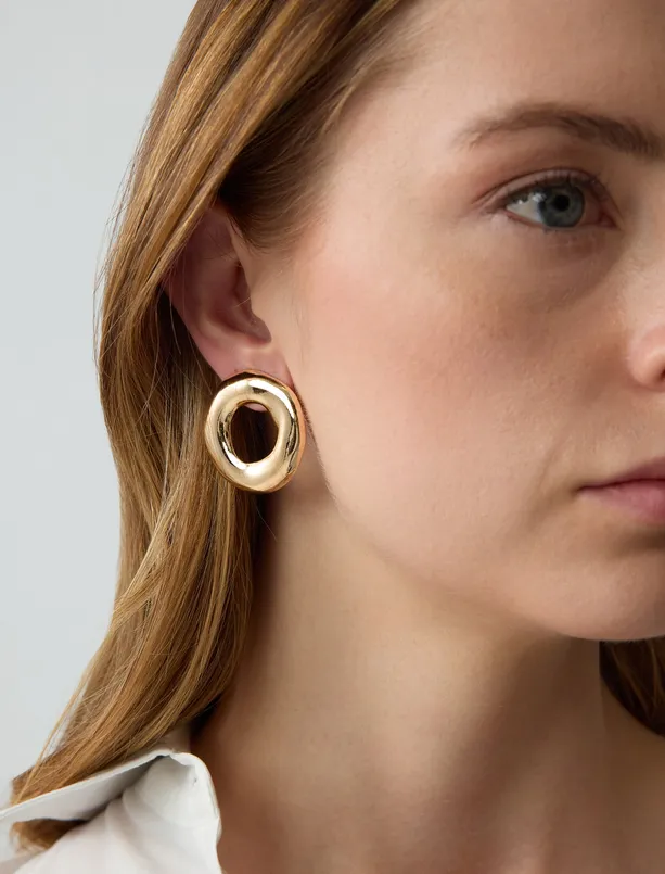 Women Yellow Round Figured Shiny Earrings