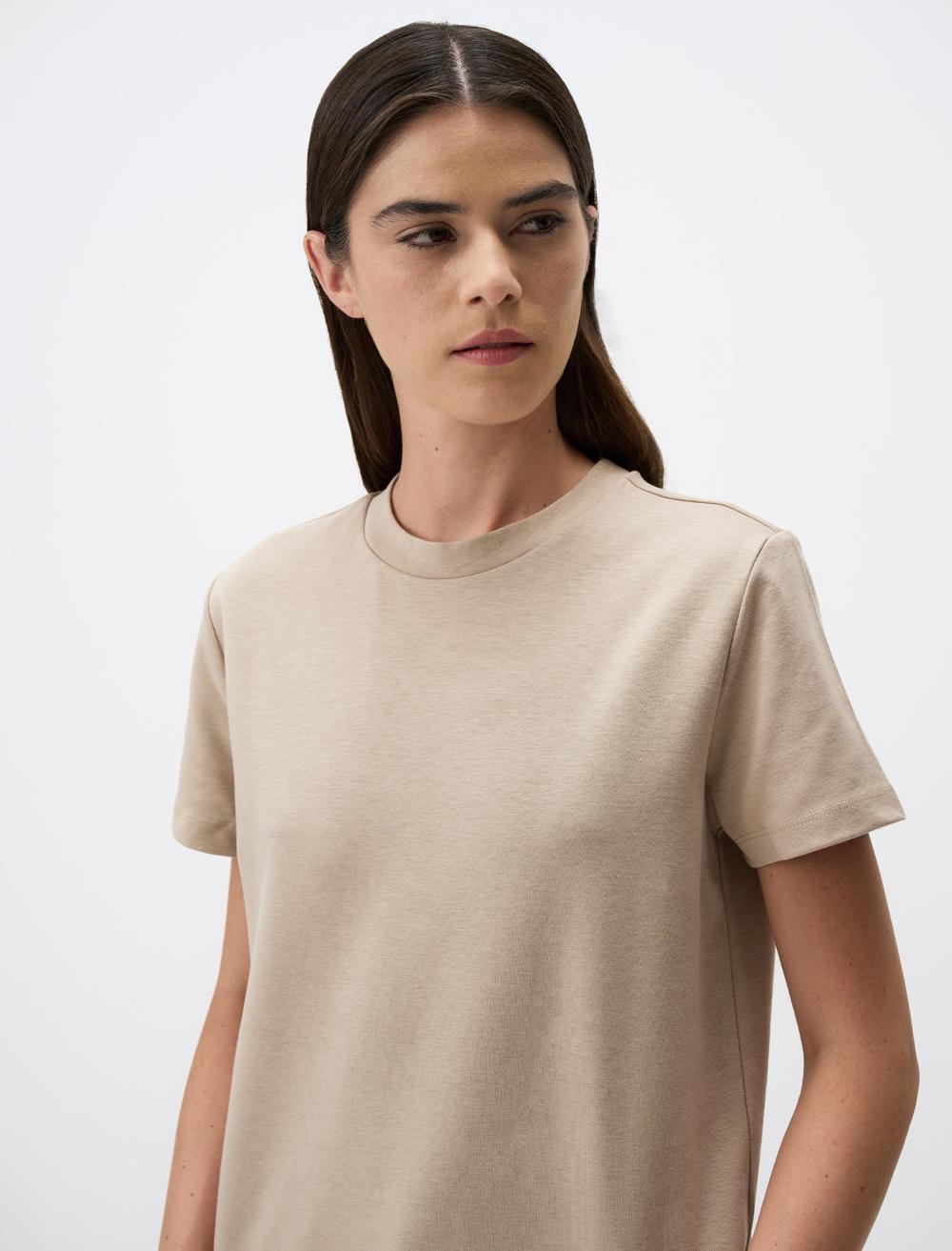 Basic Bisiklet Yaka Kısa Kollu Tişört