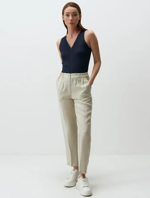 Bayan Lacivert V Yaka Kolsuz Örme Bluz