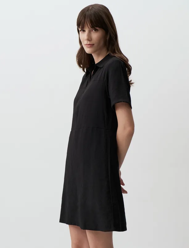 Bayan Siyah Polo Yaka Kısa Kollu Mini Elbise