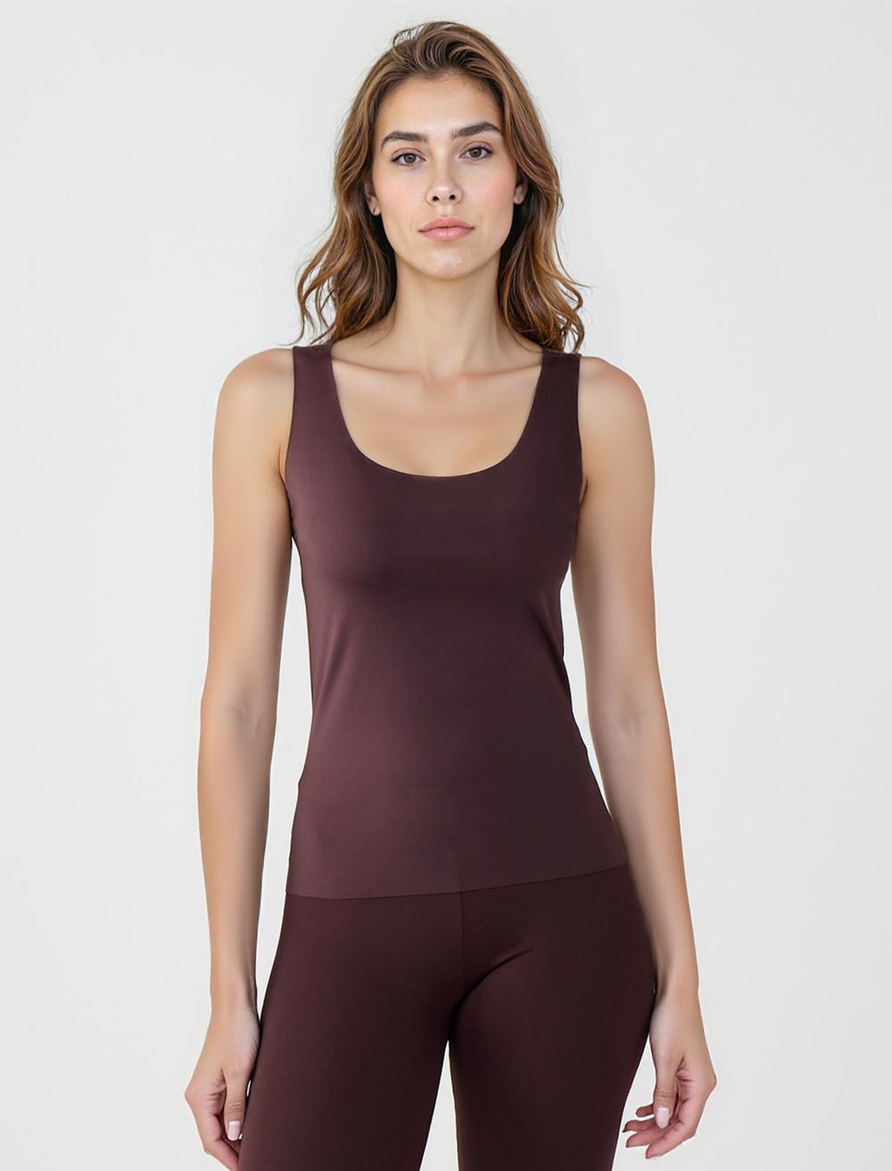 Dar Kesim Örme U Yaka Atlet