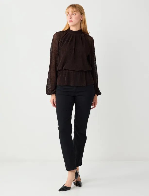 Bayan Kahverengi Rahat Kesim Dik Yaka Desenli Mesh Örme Bluz