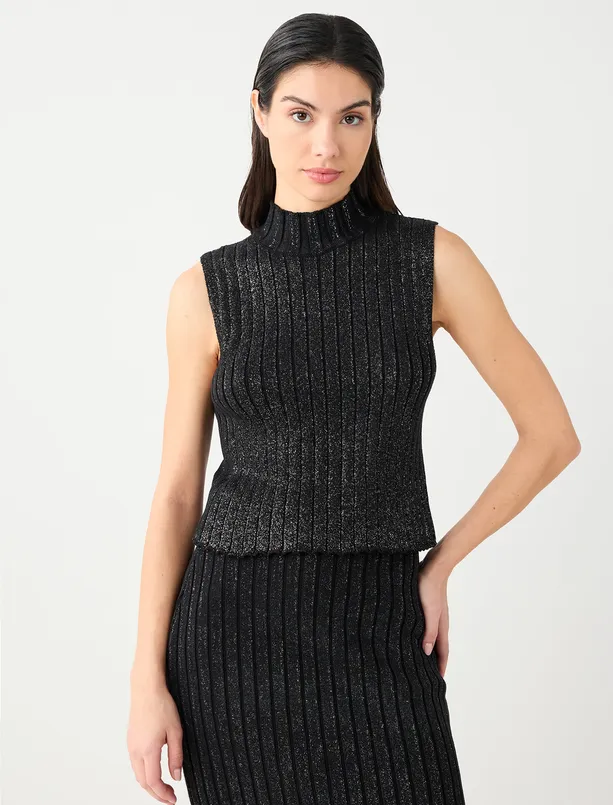 Bayan Siyah Dik Yaka Kolsuz Pamuklu Örme Triko Bluz