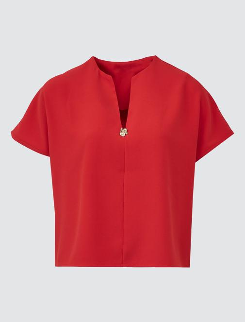 Kırmızı V Yaka Kısa Kollu Dokuma Bluz	