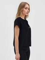 Siyah V Yaka Kısa Kollu Dokuma Bluz