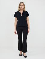 Siyah V Yaka Kısa Kollu Dokuma Bluz