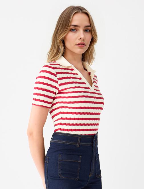 Kırmızı Kısa Kollu Gömlek Yaka Çizgili Örme Bluz	