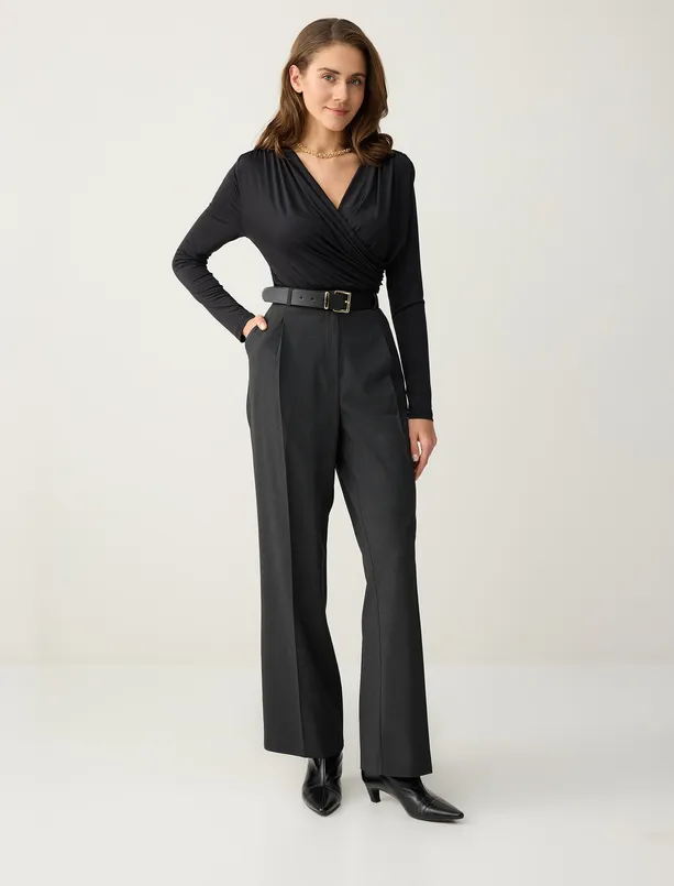 Bayan Siyah Dar Kesim Uzun Kollu Çapraz Yaka Örme Bluz