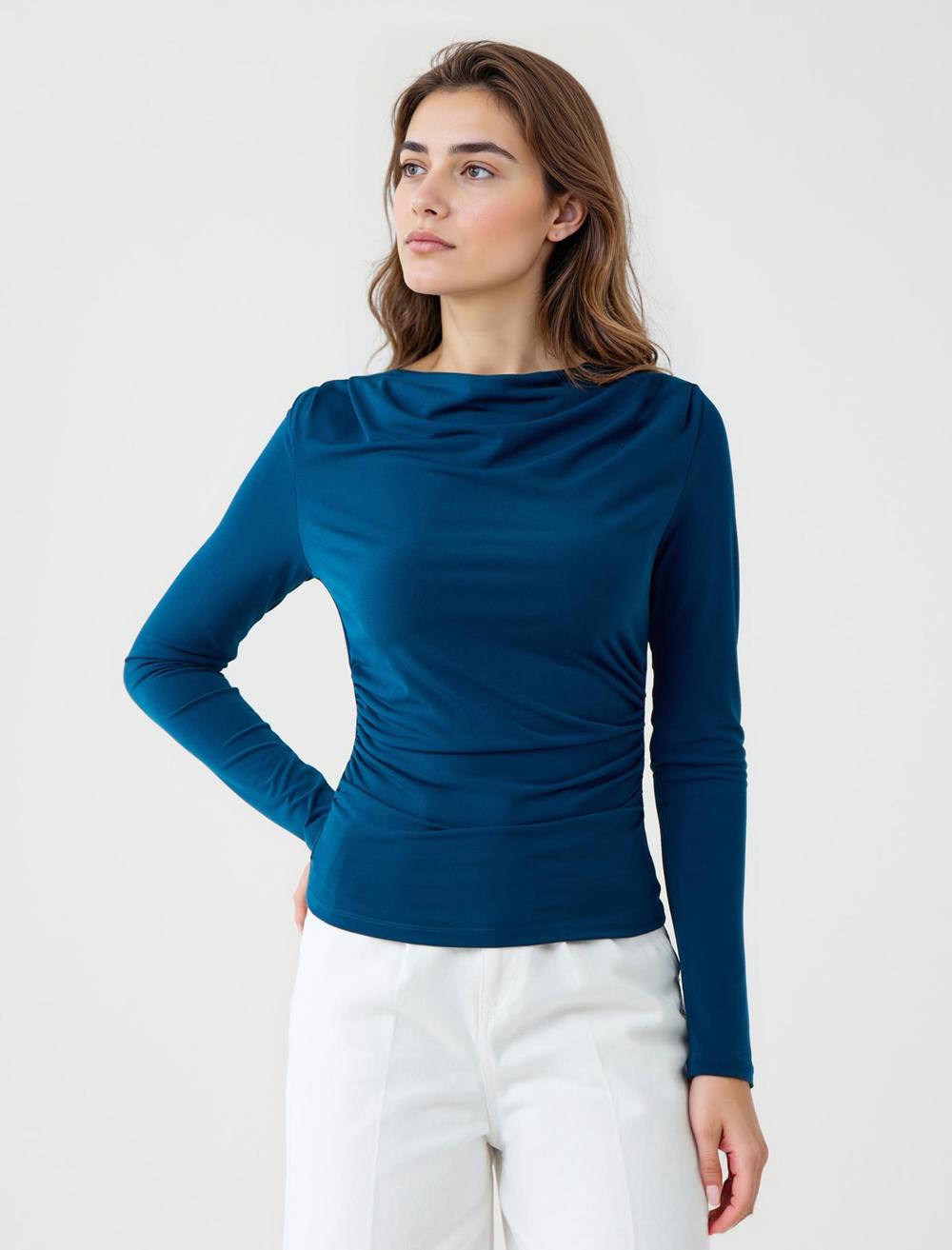 Dar Kesim Uzun Kollu Degaje Yaka Örme Bluz