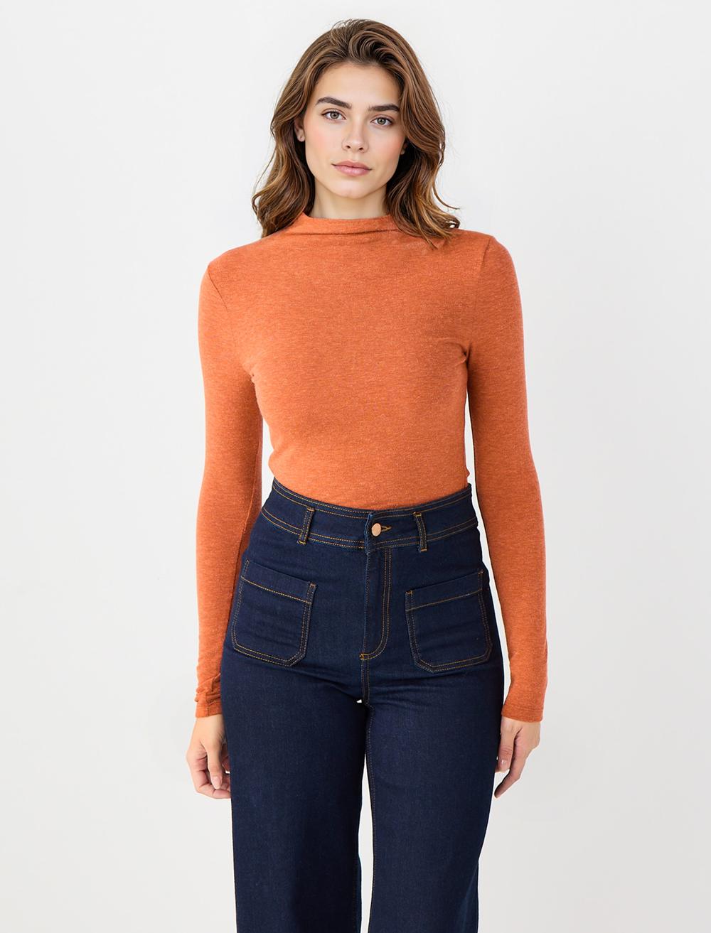 Yarım Balıkçı Yaka Dar Kesim Basic Örme Bluz