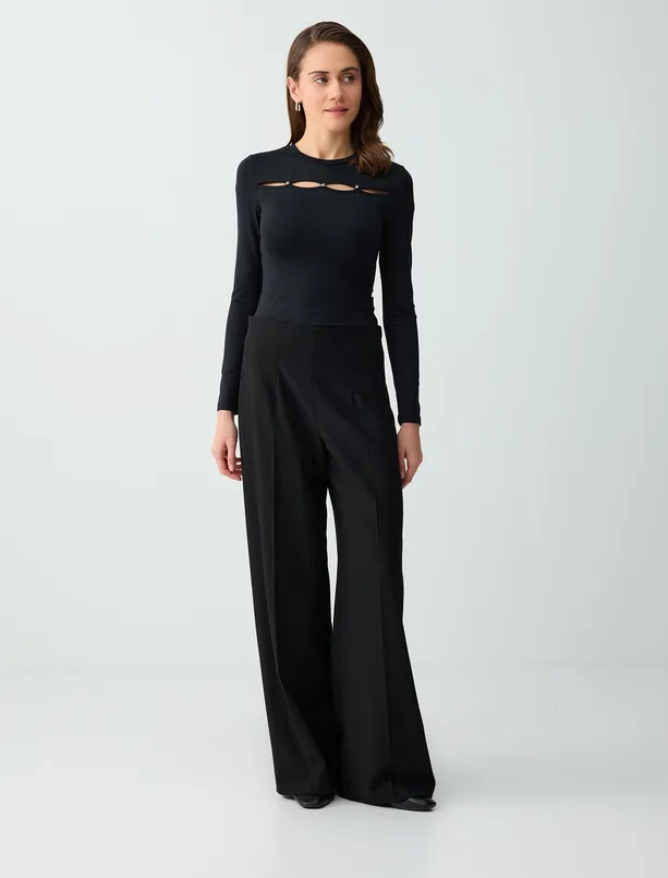 Bayan Siyah Dar Kesim Bisiklet Yaka Uzun Kollu Bluz