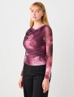 Dar Kesim Dökümlü Yaka Desenli Örme Mesh Bluz	