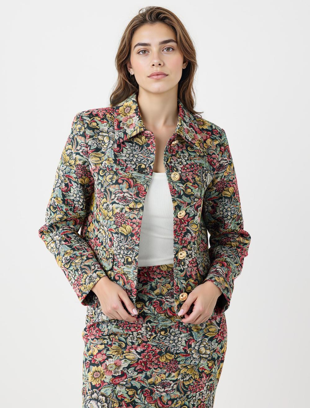 Çiçek Desenli Düğme Detaylı Pamuklu Dokuma Ceket