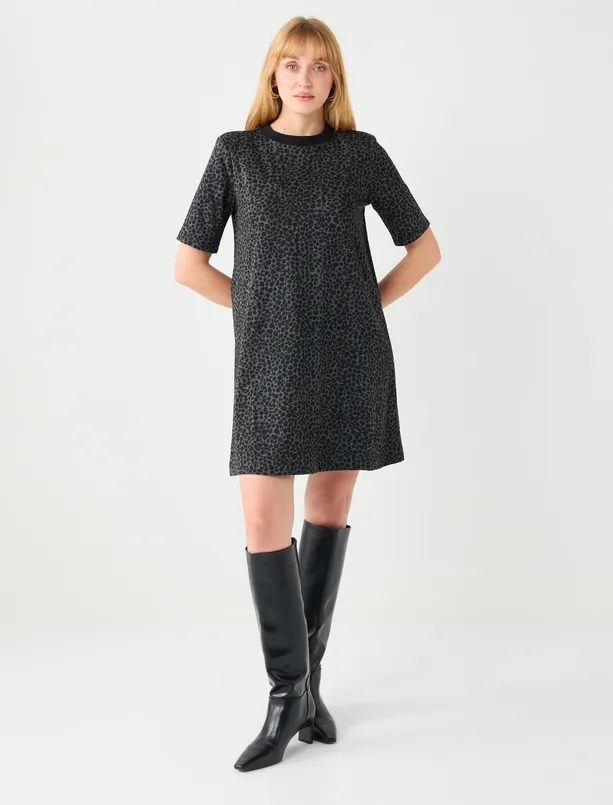 Bayan Siyah Bisiklet Yaka Vatkalı Leopar Desenli Mini Elbise