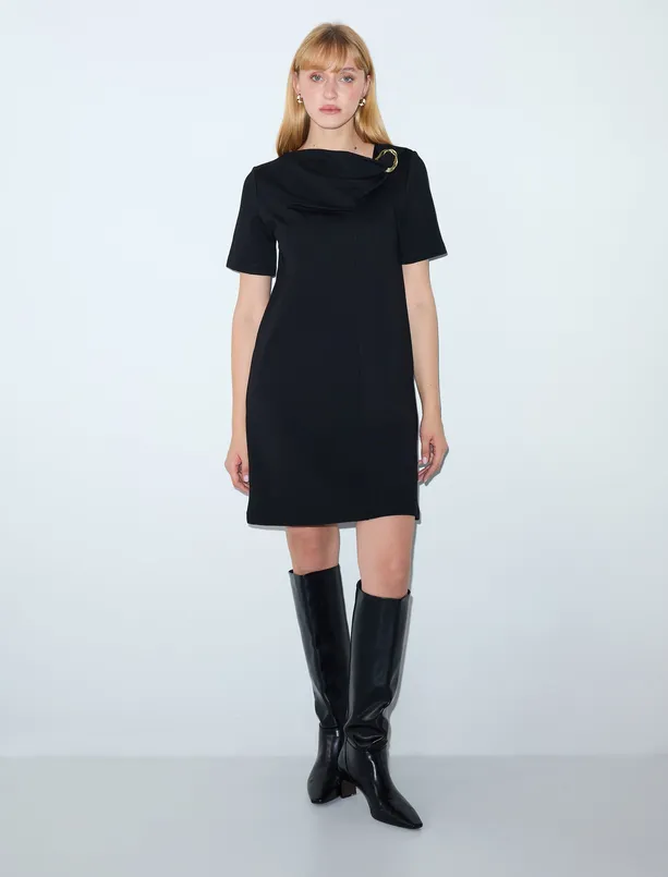 Bayan  Degaje Yaka Kısa Kollu Örme Mini Elbise