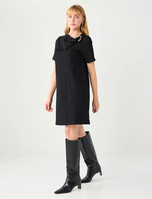 Women Black Degaje Collar Short Sleeve Knitted Mini Dress