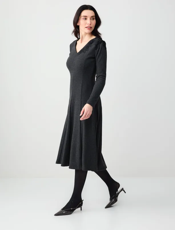 Bayan Antrasit Melanj V Yaka Yumuşak Dokulu Örme Midi Elbise