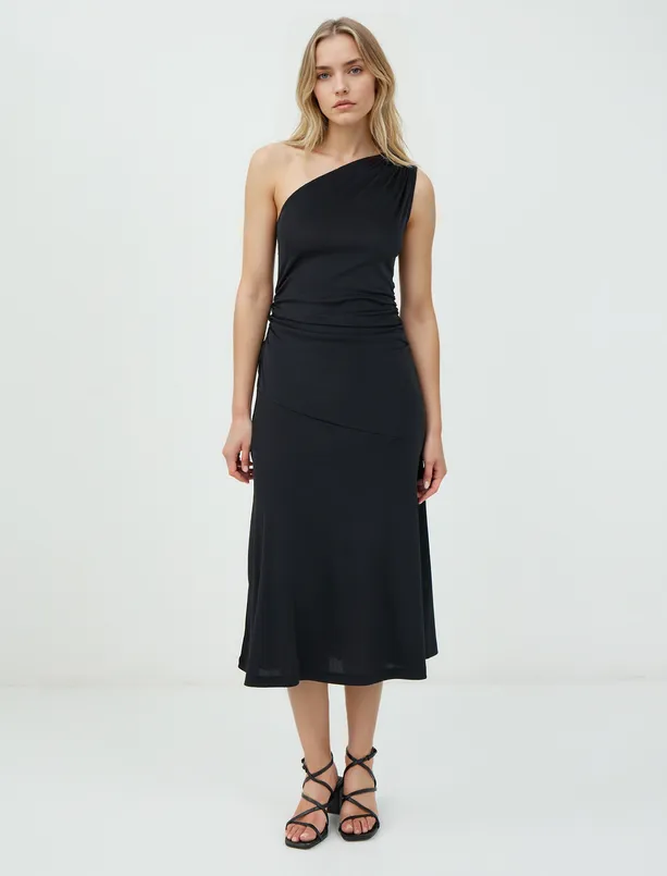 Women Black Slim Fit Asymmetric Neck One Shoulder Midi Dress