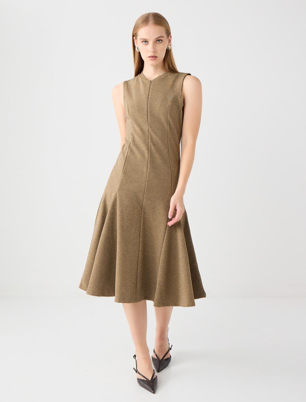 Yuvarlak Yaka Düz Kesim Kolsuz Örme Midi Elbise