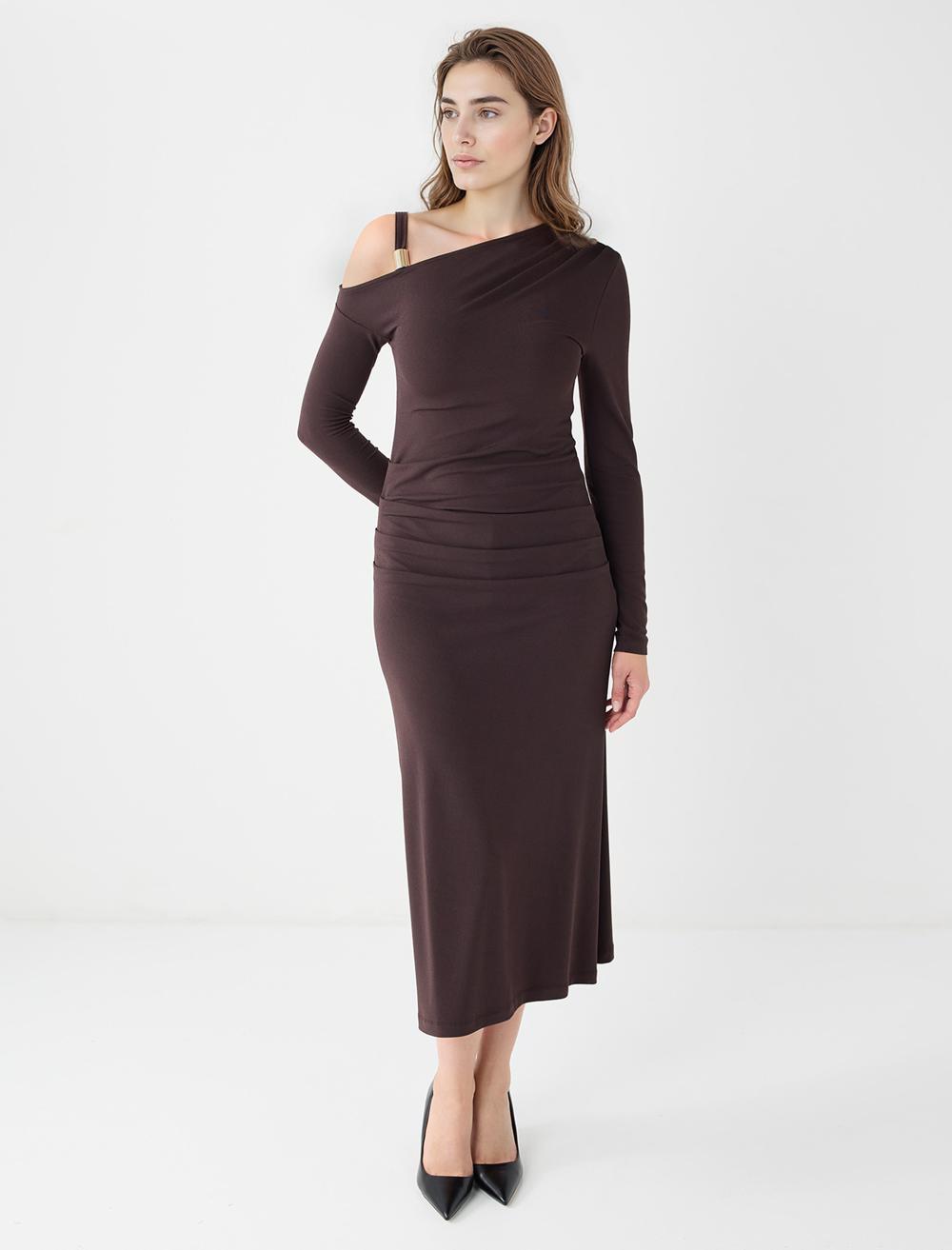 Asimetrik Yaka Uzun Kollu Örme Midi Elbise