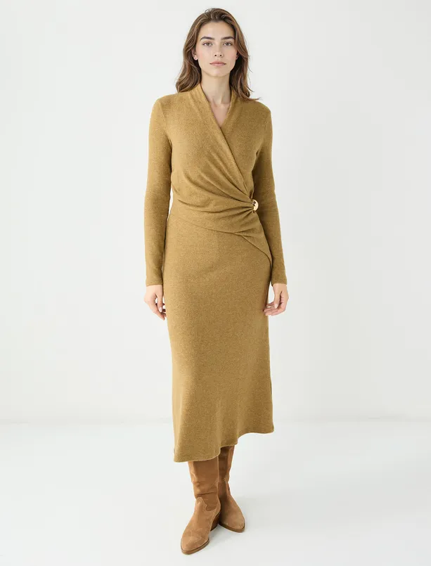 Bayan  Kruvaze Yaka Yumuşak Dokulu Örme Midi Elbise