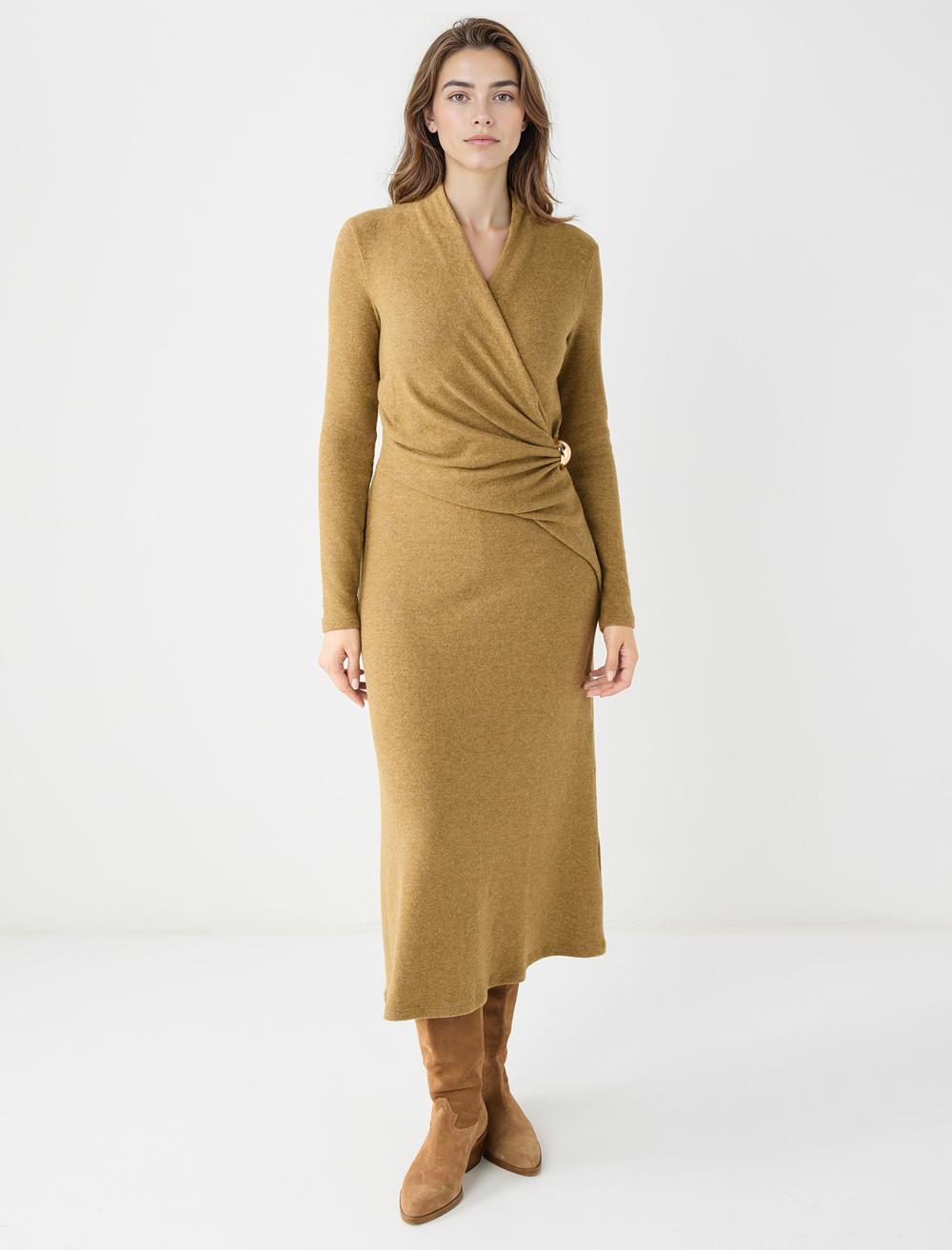 Kruvaze Yaka Yumuşak Dokulu Örme Midi Elbise