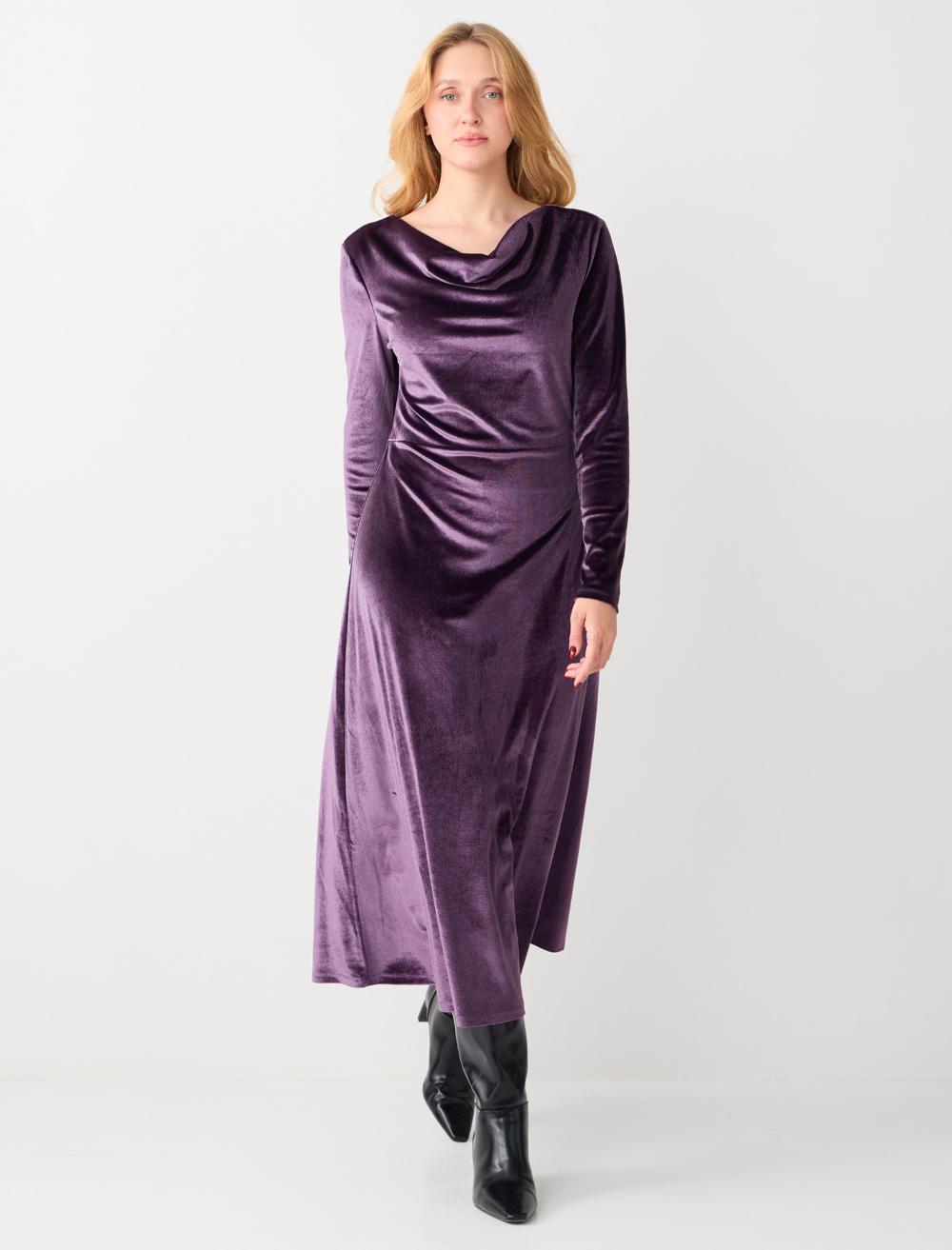 Dökümlü Yaka Uzun Kollu Örme Kadife Uzun Elbise