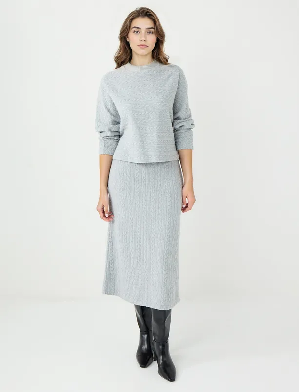 Women Grey Regular Waist Relaxed Fit Hair Braid Patterned Knitted Skirt
