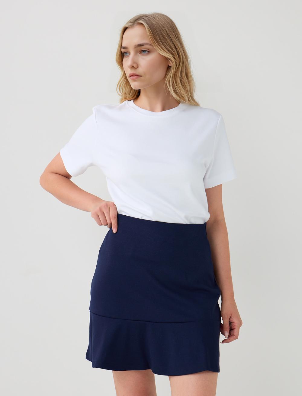 Düz Kesim Normal Bel Mini Örme Etek