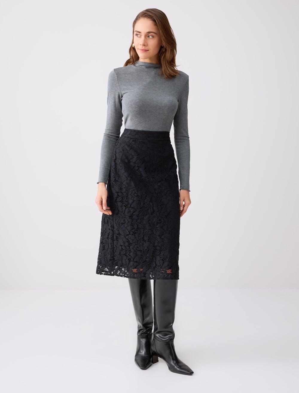 Normal Bel Dantel Detaylı Dokuma Midi Etek