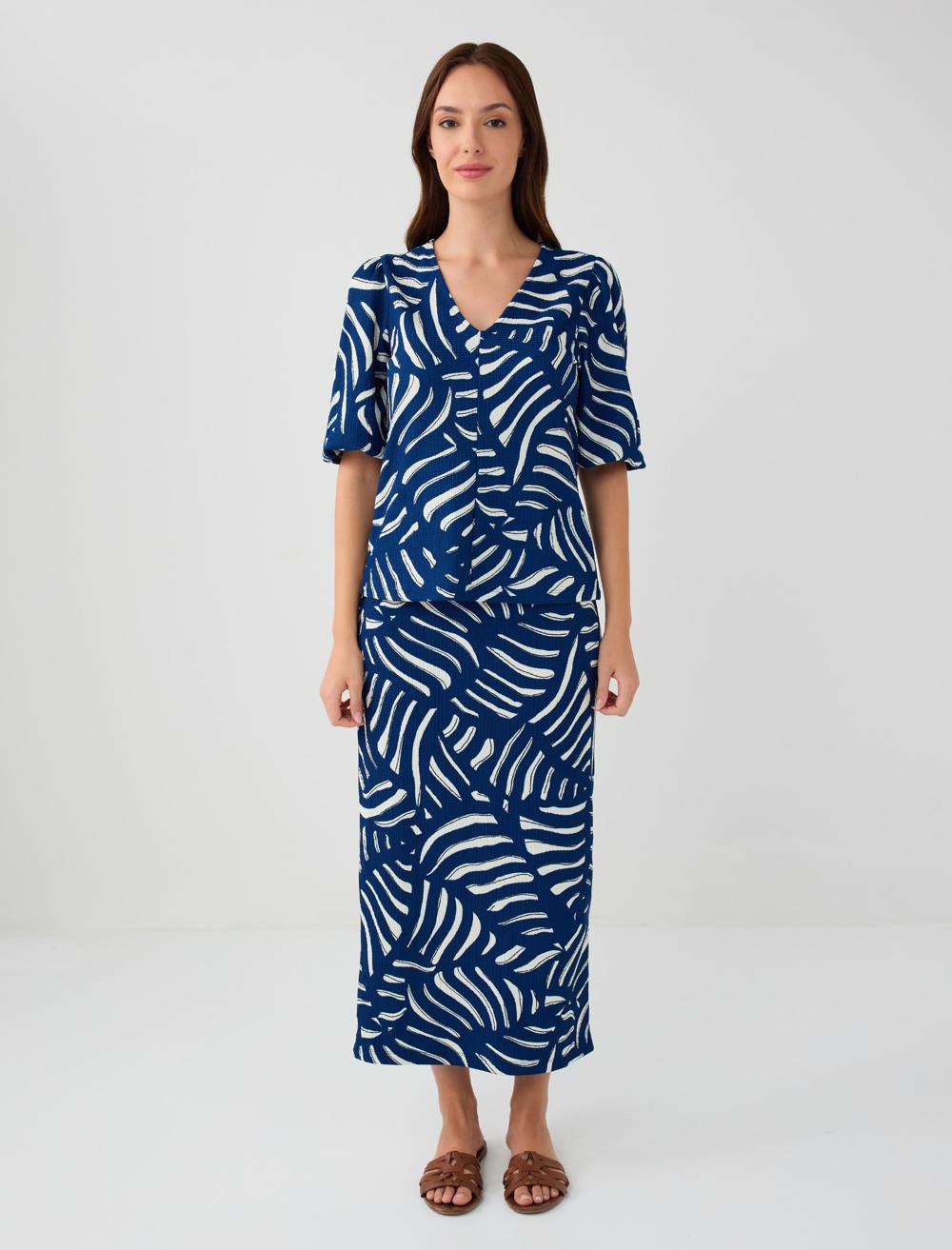 Normal Bel Düz Kesim Desenli Dokuma Midi Etek