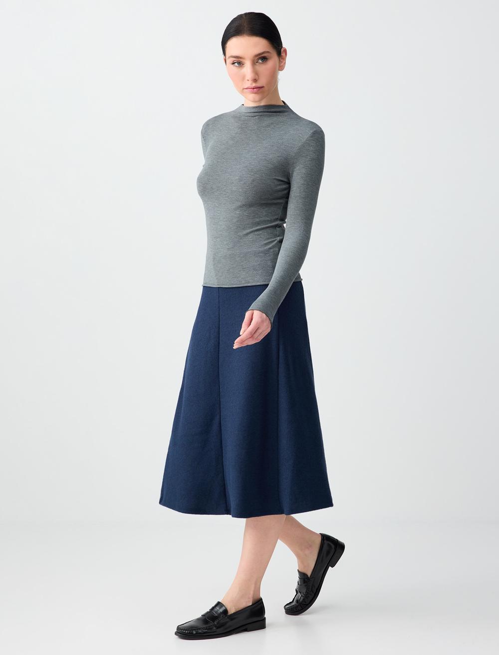 Rahat Kesim Yumuşak Dokulu Midi Örme Etek