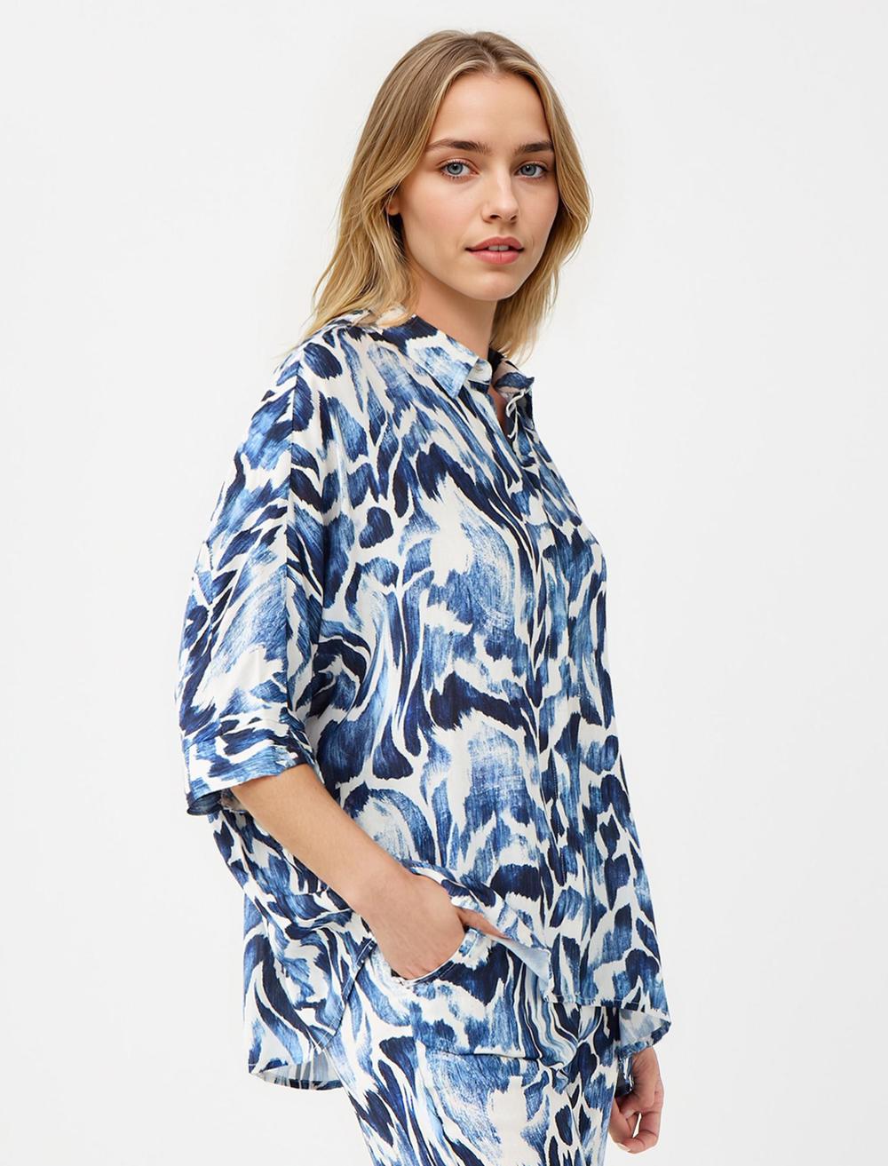 Rahat Kesim Truvakar Kol Desenli Gömlek